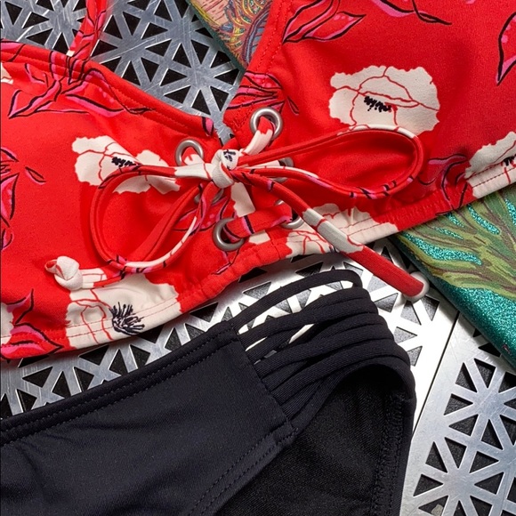 🔥🔥BILLABONG🔥BIKINI SET🔥🔥 - Picture 7 of 8